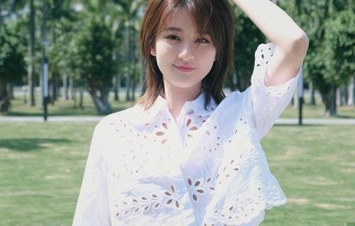 娱乐吃瓜酱小艺,揭秘娱乐圈那些不为人知的幕后故事