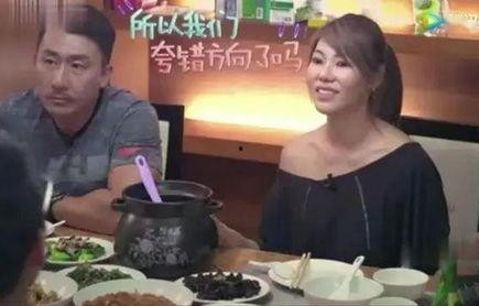 娱乐圈吃瓜博主唠嗑小说,揭秘吃瓜博主唠嗑背后的故事